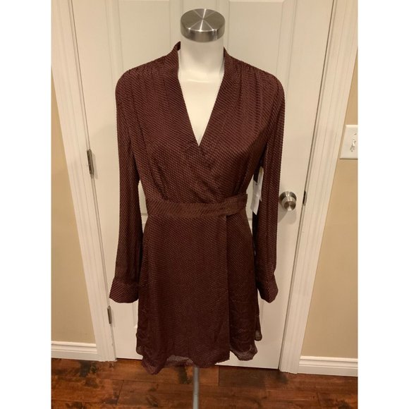 Equipment Maroon Allaire Textured Silk Long Sleeve Wrap Dress, Size 4 NWT - Picture 2 of 10